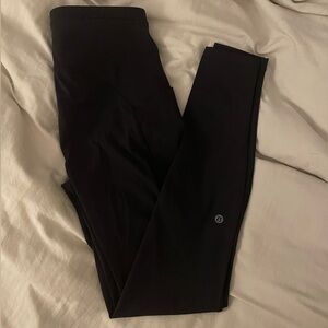 Lululemon Swift Speed 25” Size 6